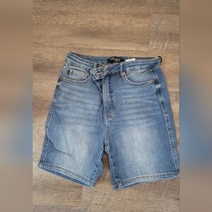 Judy Blue Classic Blue Jean Shorts